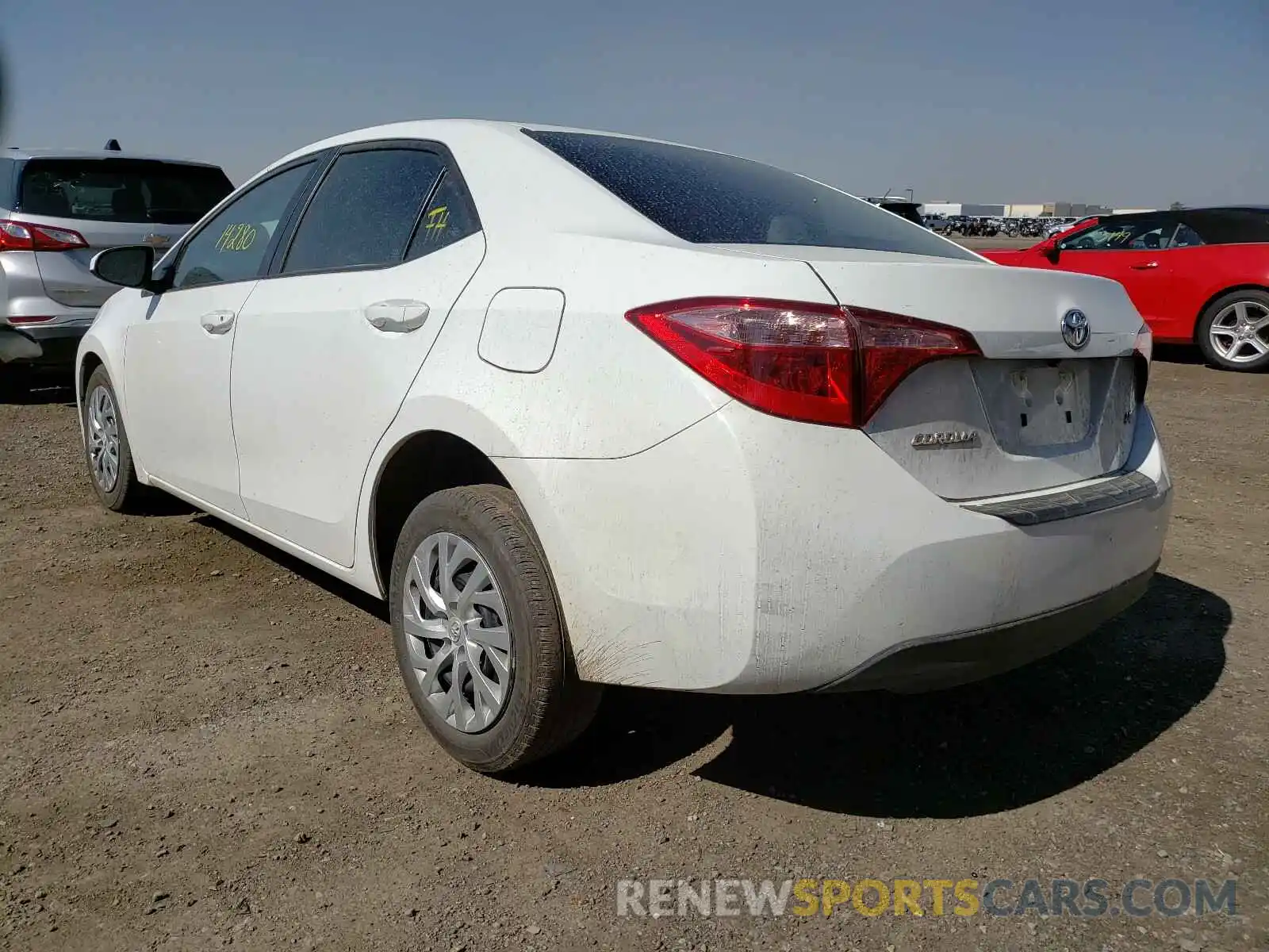 3 Photograph of a damaged car 5YFBURHE1KP944027 TOYOTA COROLLA 2019