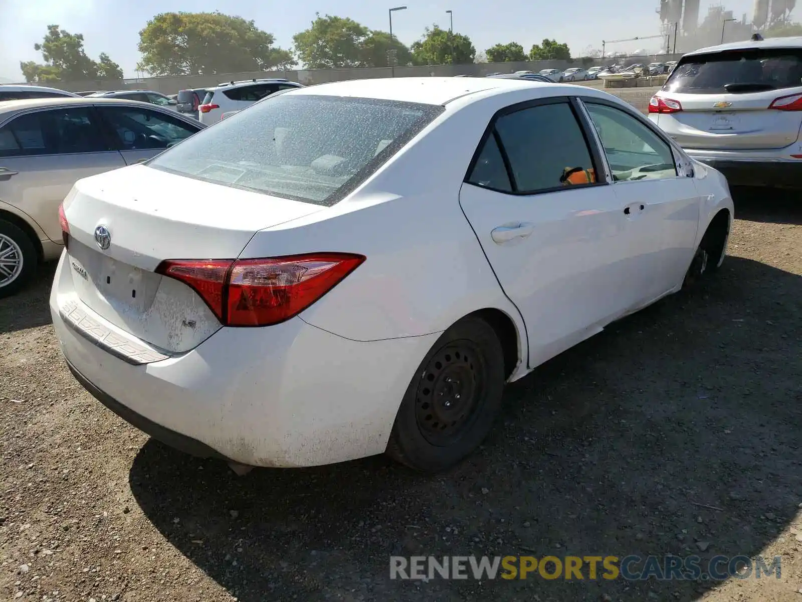 4 Photograph of a damaged car 5YFBURHE1KP944027 TOYOTA COROLLA 2019