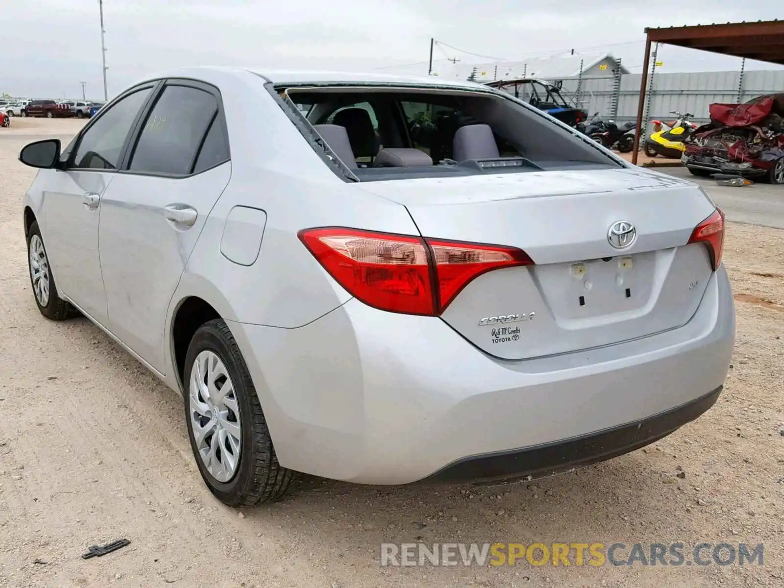 3 Photograph of a damaged car 5YFBURHE1KP944240 TOYOTA COROLLA 2019