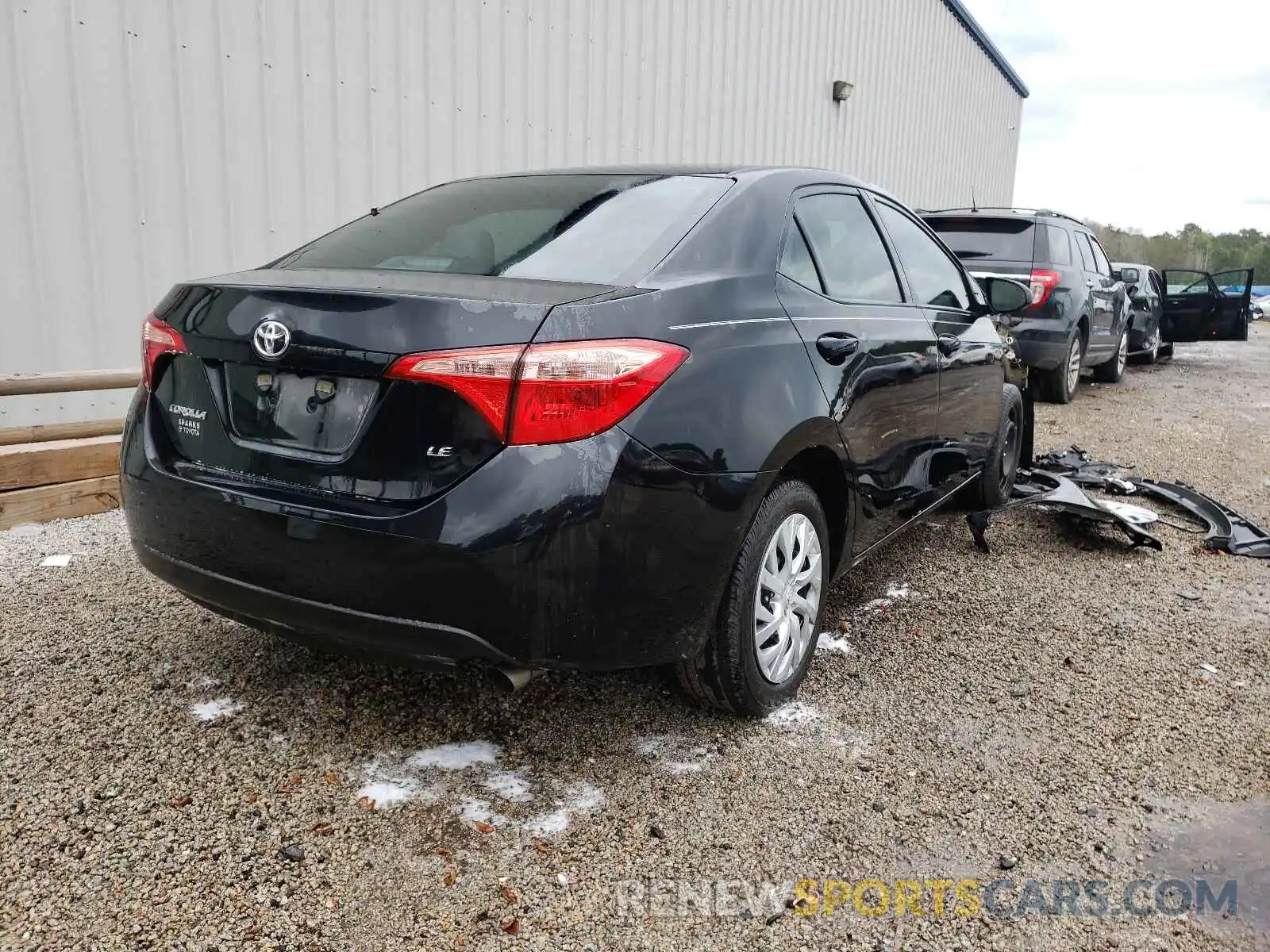 4 Photograph of a damaged car 5YFBURHE1KP945095 TOYOTA COROLLA 2019