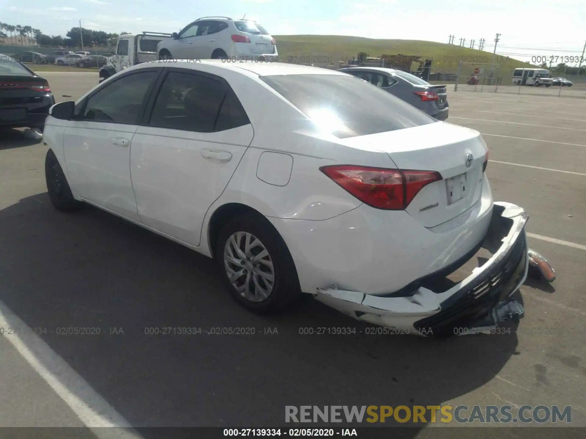 3 Photograph of a damaged car 5YFBURHE1KP945145 TOYOTA COROLLA 2019