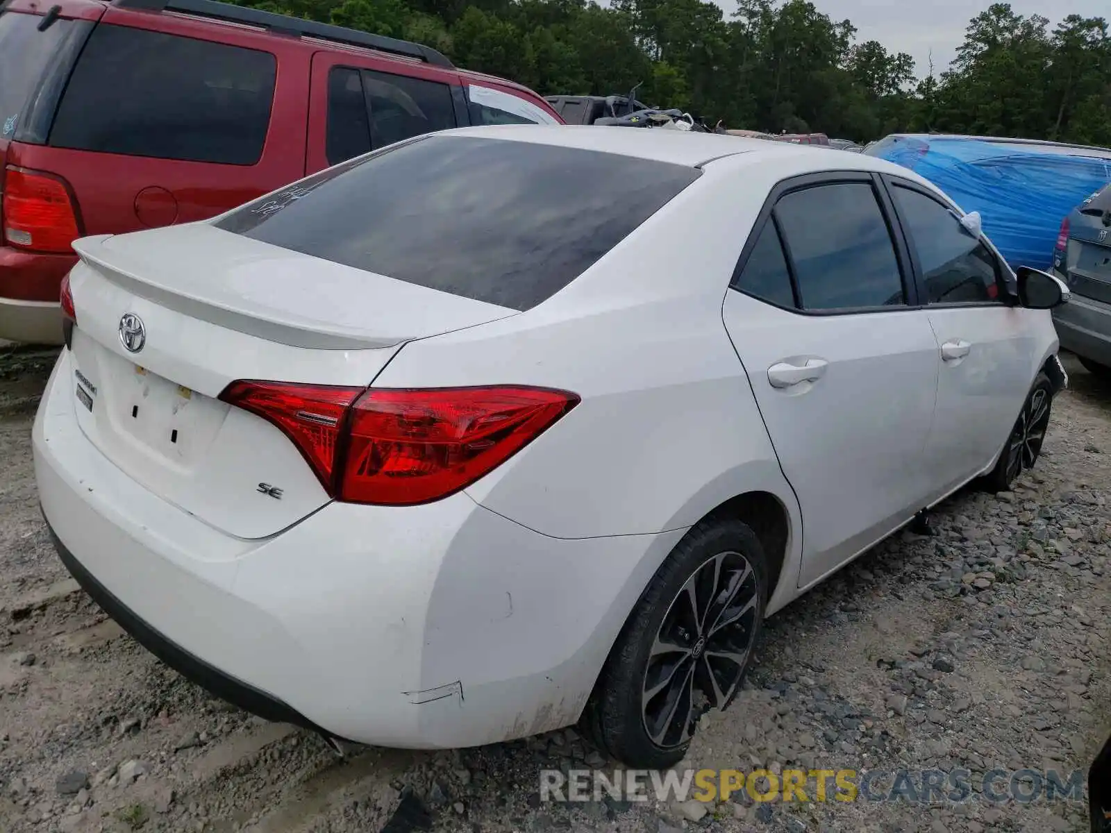 4 Photograph of a damaged car 5YFBURHE1KP946022 TOYOTA COROLLA 2019