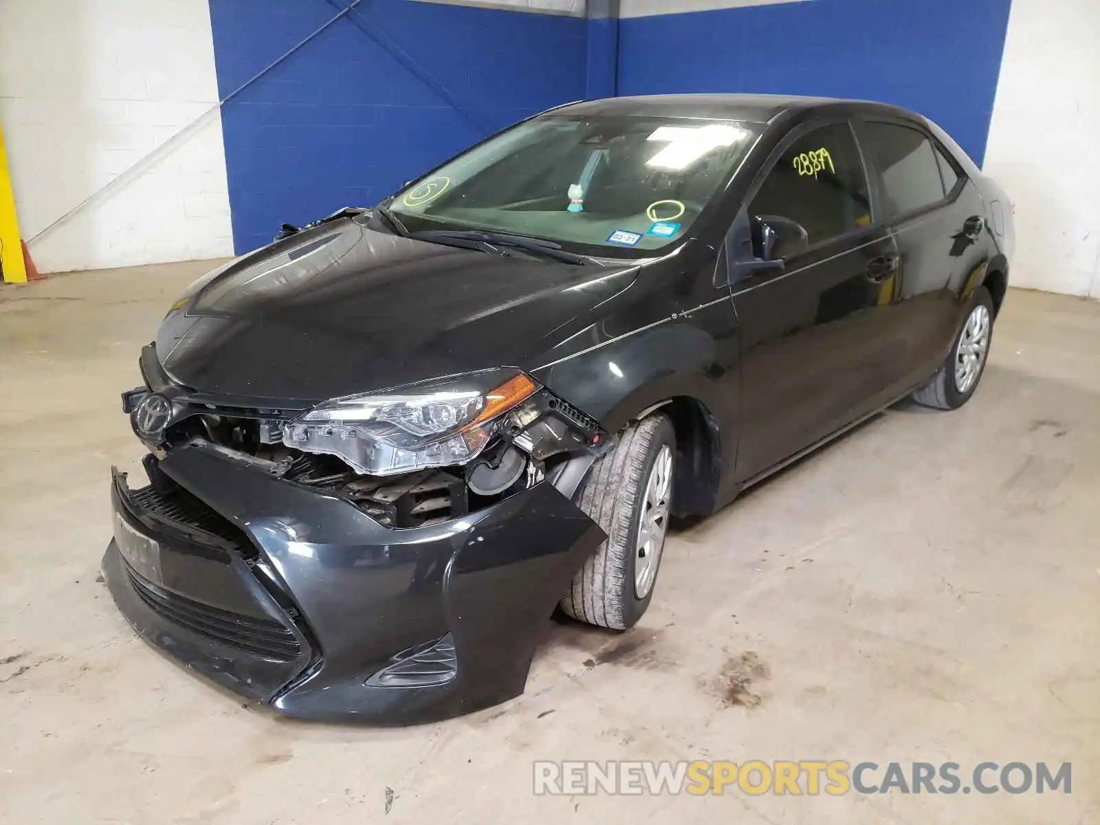 2 Photograph of a damaged car 5YFBURHE1KP946098 TOYOTA COROLLA 2019