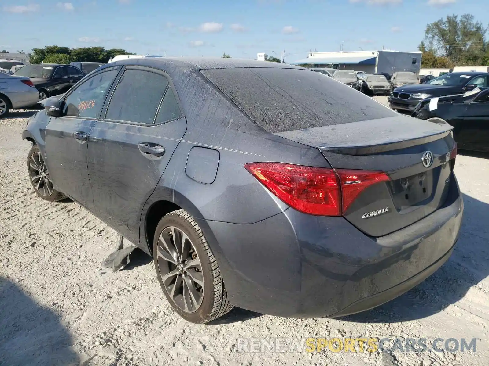 3 Photograph of a damaged car 5YFBURHE1KP946165 TOYOTA COROLLA 2019