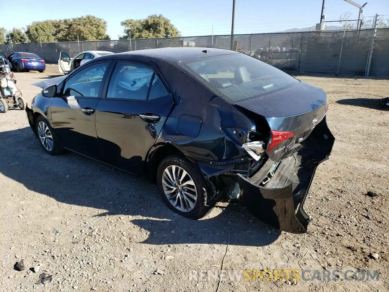 3 Photograph of a damaged car 5YFBURHE1KP946568 TOYOTA COROLLA 2019