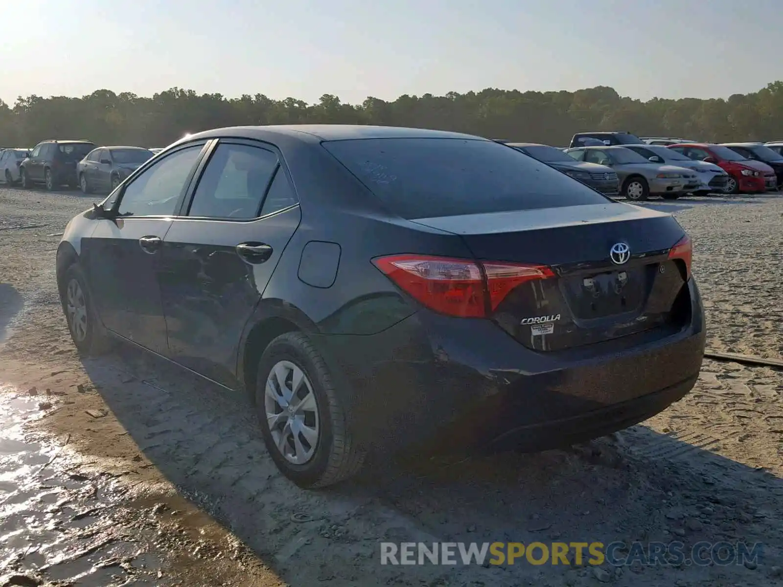 3 Photograph of a damaged car 5YFBURHE1KP947798 TOYOTA COROLLA 2019