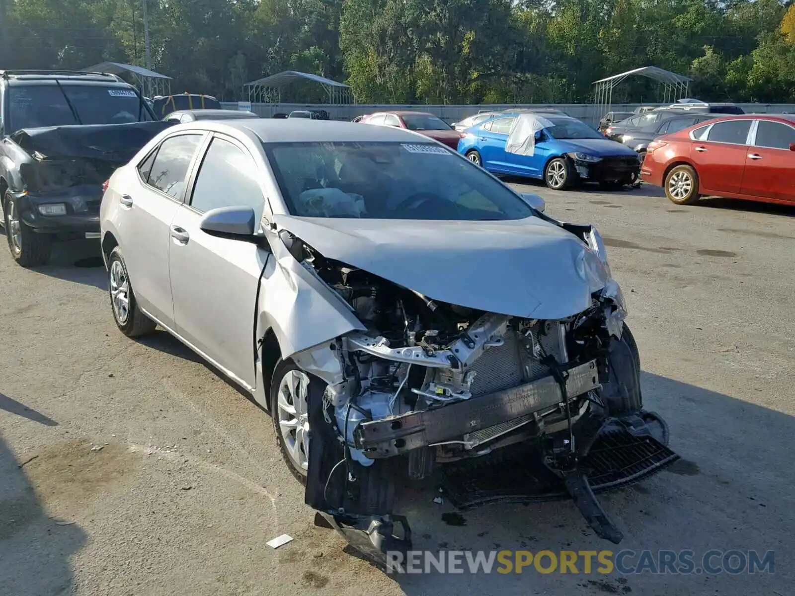 1 Photograph of a damaged car 5YFBURHE1KP948028 TOYOTA COROLLA 2019