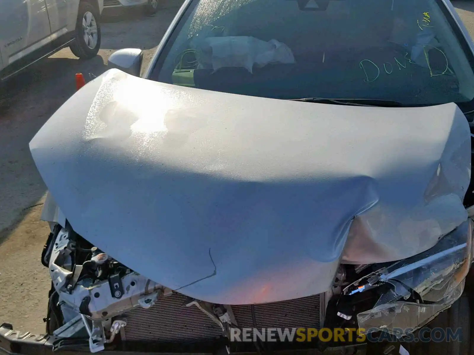 7 Photograph of a damaged car 5YFBURHE1KP948028 TOYOTA COROLLA 2019