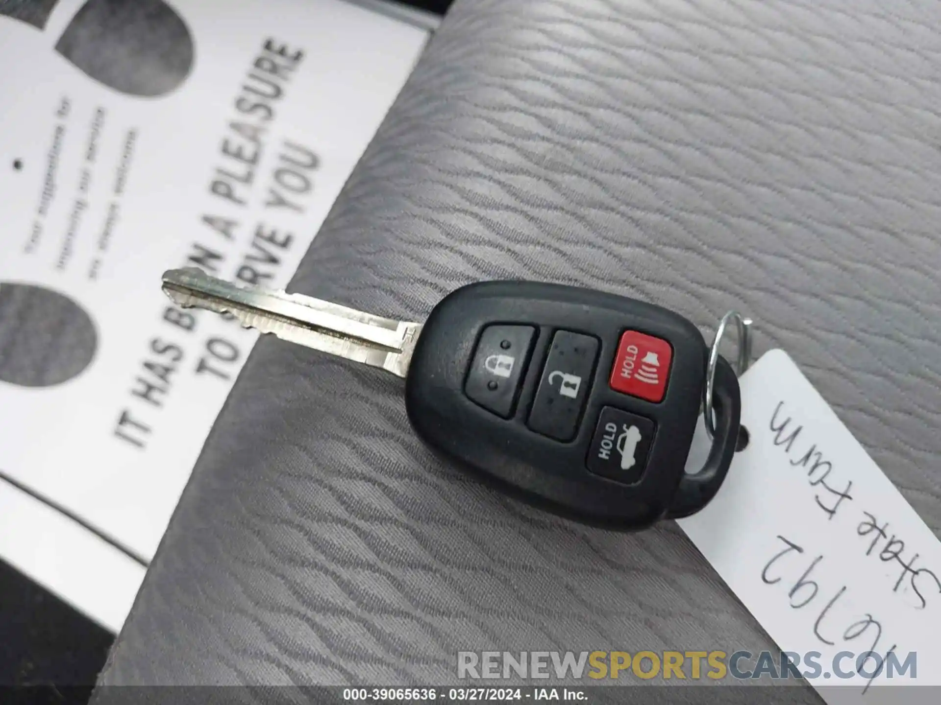 11 Photograph of a damaged car 5YFBURHE1KP949356 TOYOTA COROLLA 2019