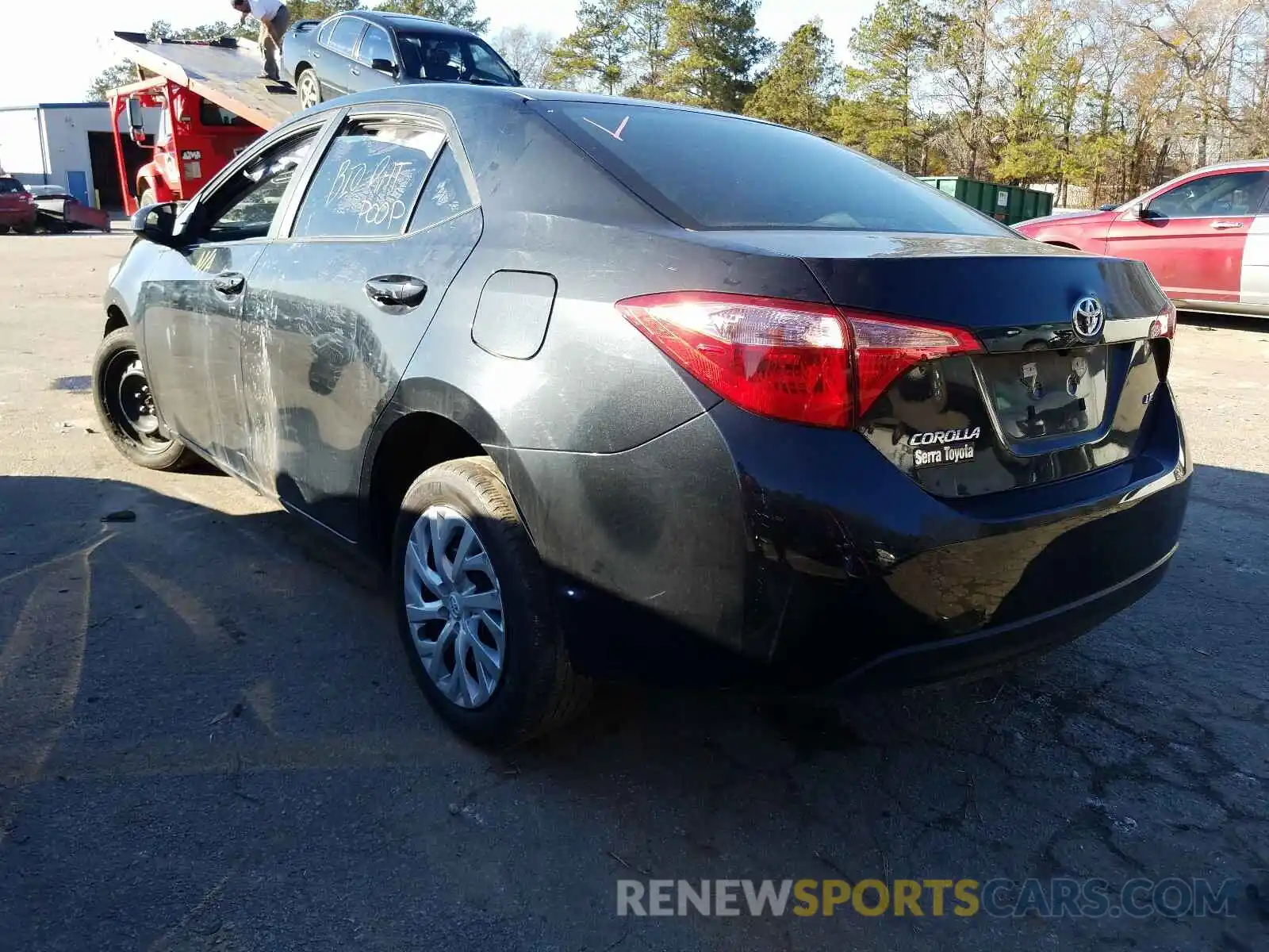 3 Photograph of a damaged car 5YFBURHE1KP949695 TOYOTA COROLLA 2019