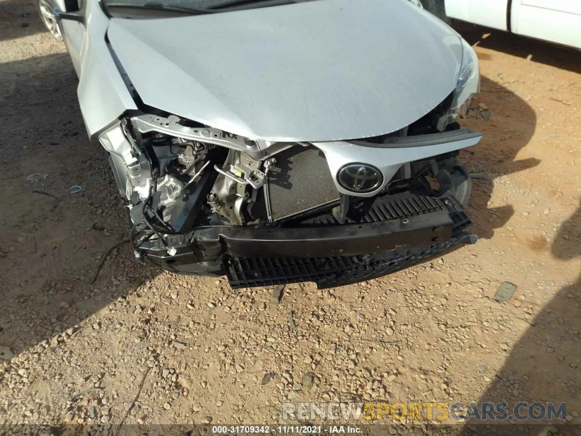 6 Photograph of a damaged car 5YFBURHE2KP858399 TOYOTA COROLLA 2019