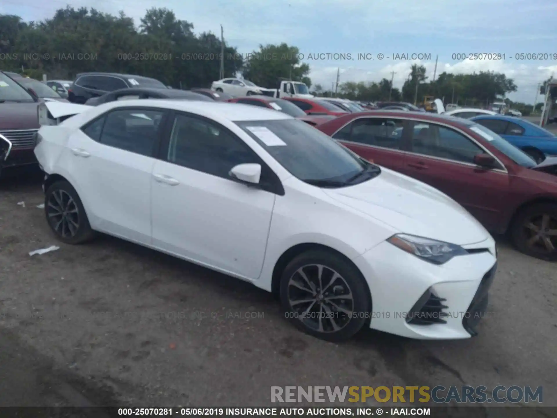 1 Photograph of a damaged car 5YFBURHE2KP859312 TOYOTA COROLLA 2019