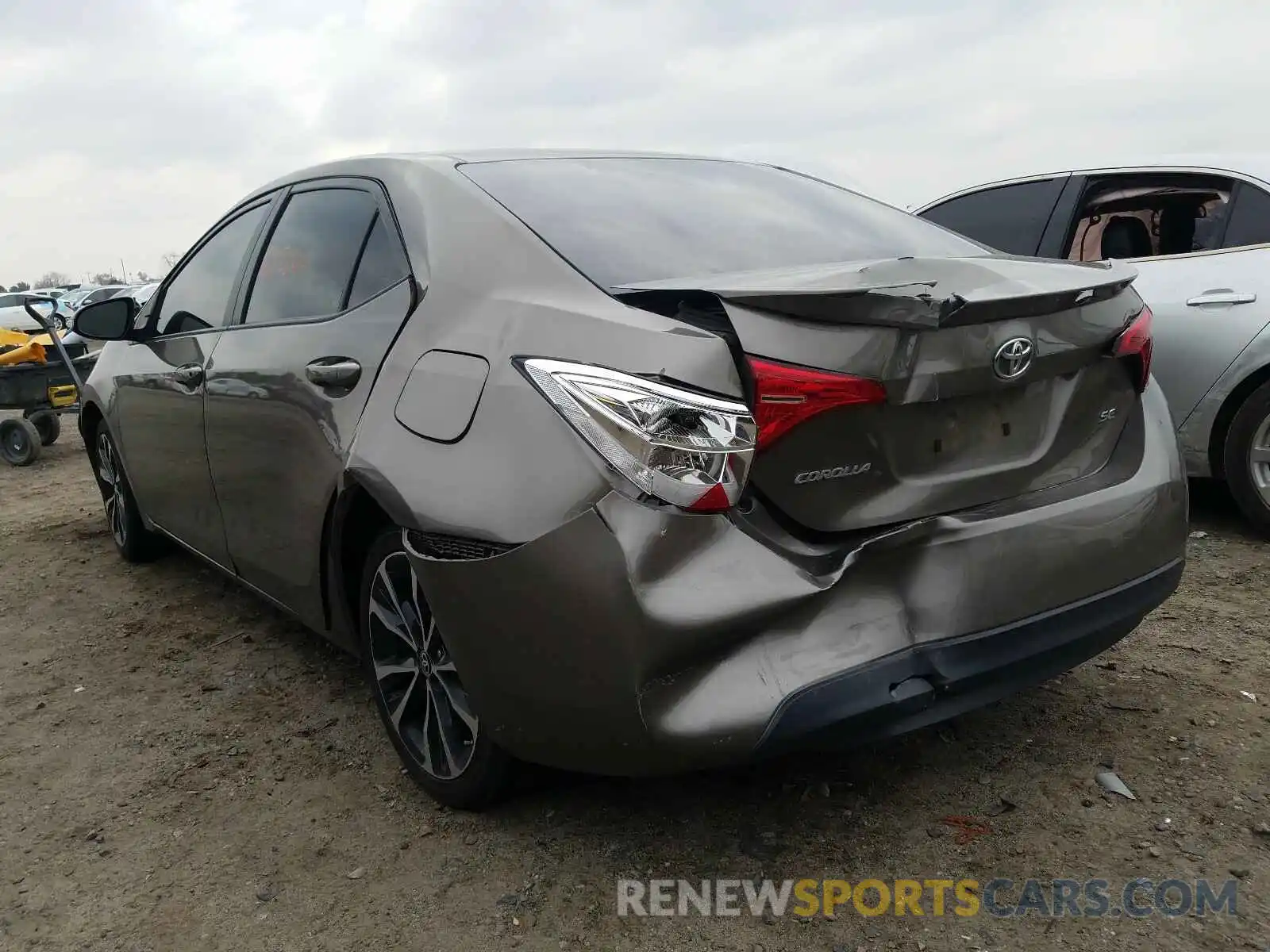 3 Фотография поврежденного автомобиля 5YFBURHE2KP859374 TOYOTA COROLLA 2019