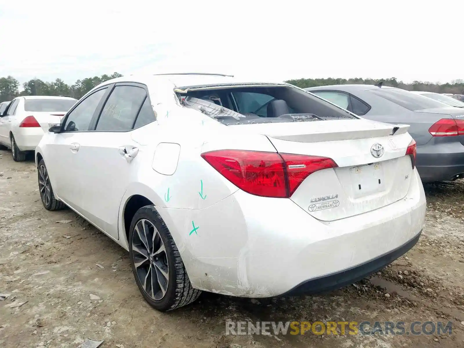 3 Photograph of a damaged car 5YFBURHE2KP859620 TOYOTA COROLLA 2019