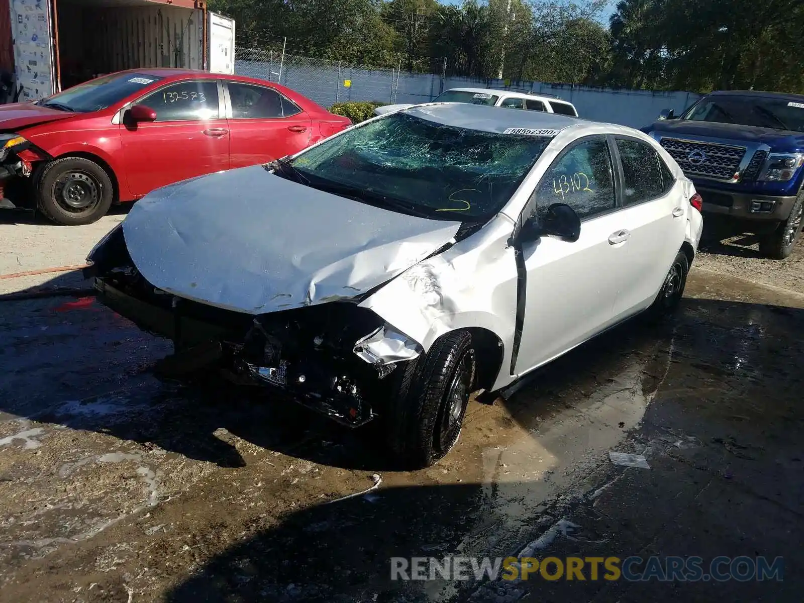 2 Photograph of a damaged car 5YFBURHE2KP860296 TOYOTA COROLLA 2019