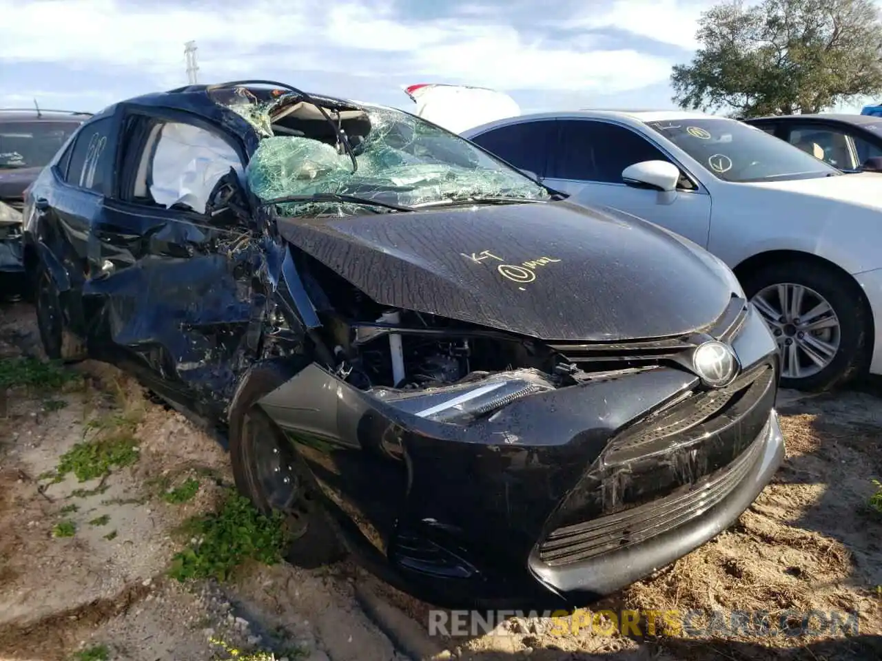 1 Photograph of a damaged car 5YFBURHE2KP861934 TOYOTA COROLLA 2019