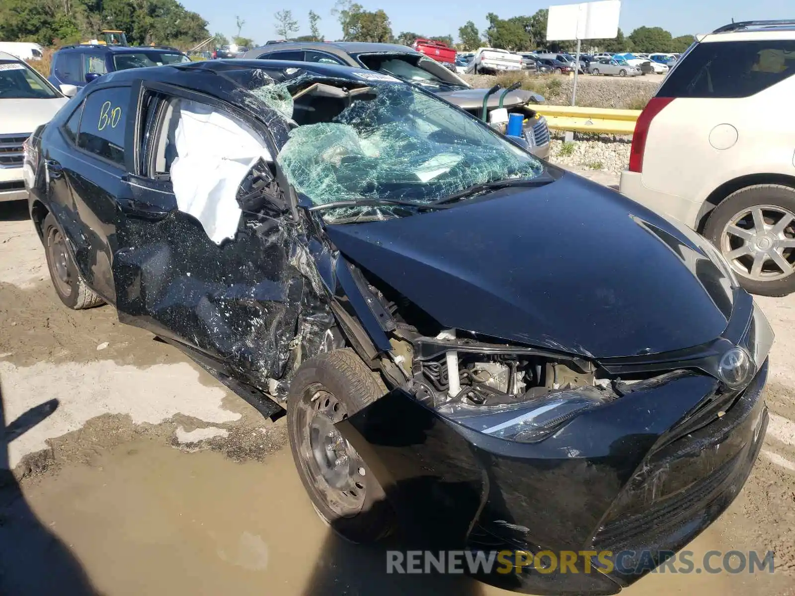 9 Photograph of a damaged car 5YFBURHE2KP861934 TOYOTA COROLLA 2019