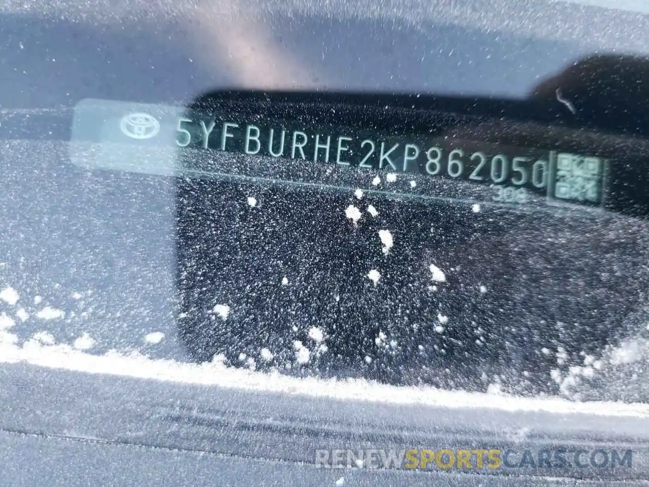 12 Photograph of a damaged car 5YFBURHE2KP862050 TOYOTA COROLLA 2019