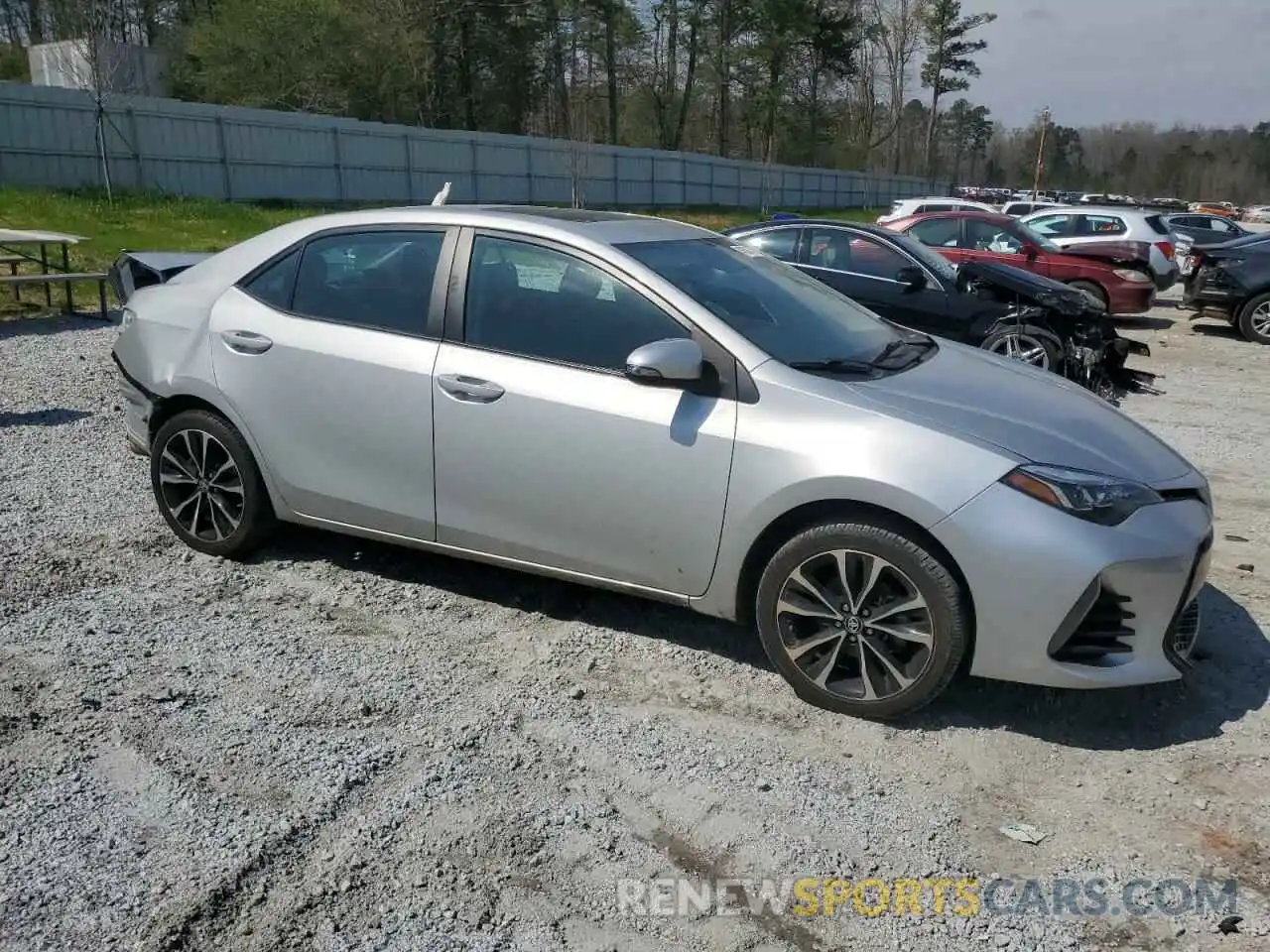 4 Photograph of a damaged car 5YFBURHE2KP862601 TOYOTA COROLLA 2019