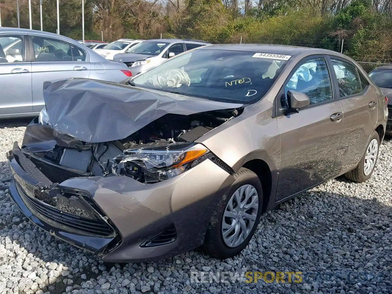 2 Photograph of a damaged car 5YFBURHE2KP862632 TOYOTA COROLLA 2019
