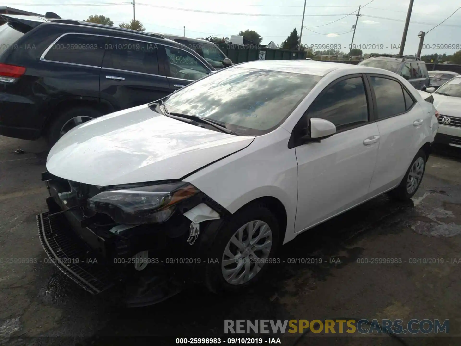 2 Photograph of a damaged car 5YFBURHE2KP864185 TOYOTA COROLLA 2019