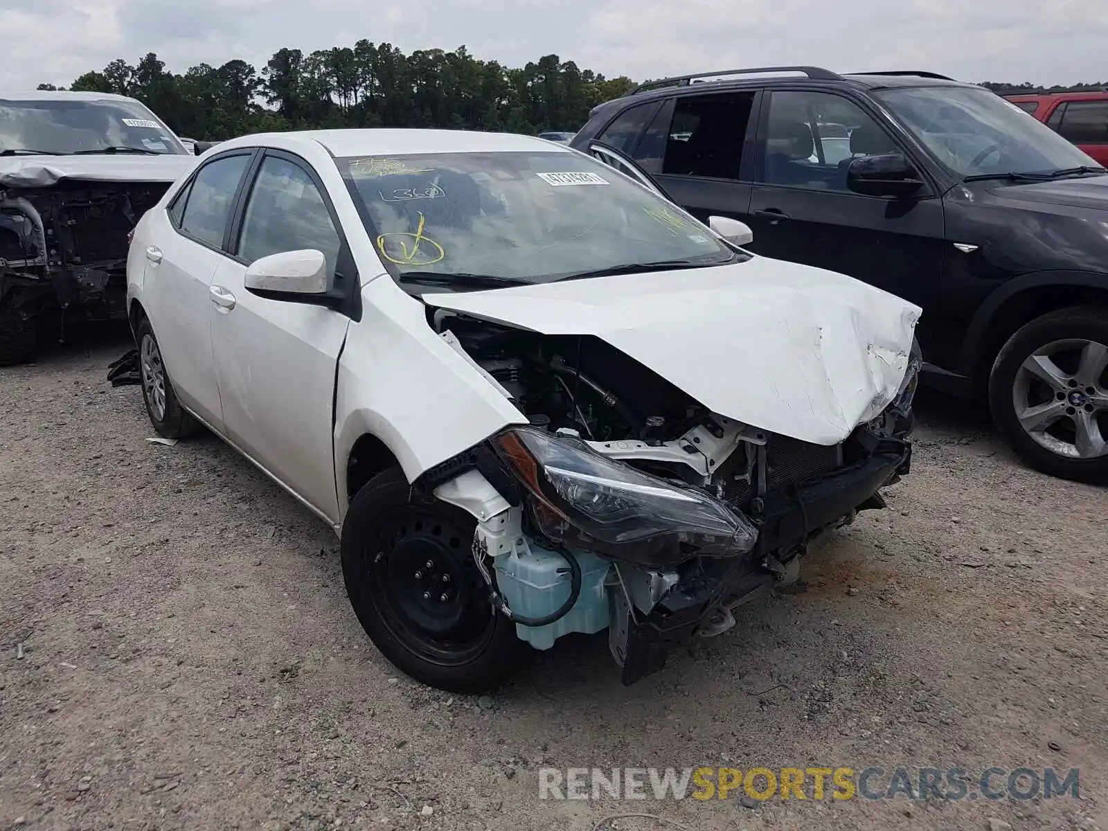 1 Photograph of a damaged car 5YFBURHE2KP864669 TOYOTA COROLLA 2019