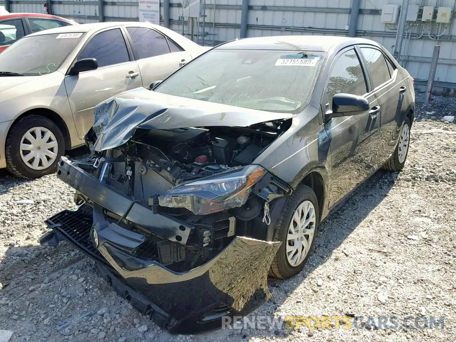 2 Photograph of a damaged car 5YFBURHE2KP865871 TOYOTA COROLLA 2019