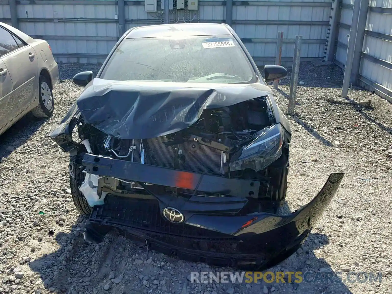 9 Photograph of a damaged car 5YFBURHE2KP865871 TOYOTA COROLLA 2019