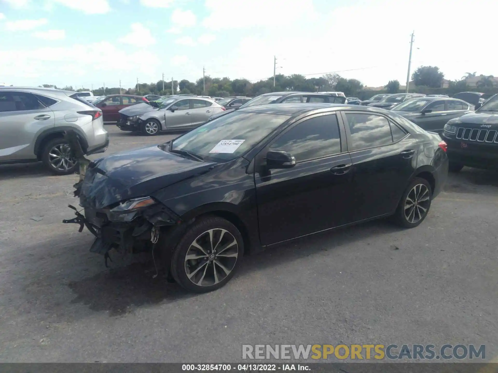 2 Photograph of a damaged car 5YFBURHE2KP865885 TOYOTA COROLLA 2019