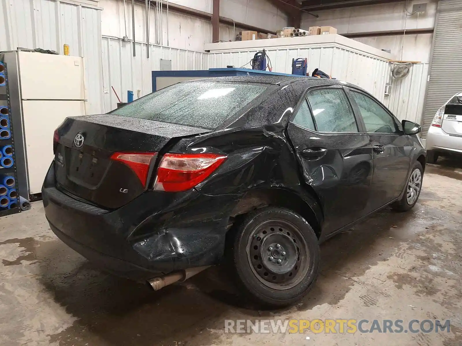 4 Photograph of a damaged car 5YFBURHE2KP866454 TOYOTA COROLLA 2019