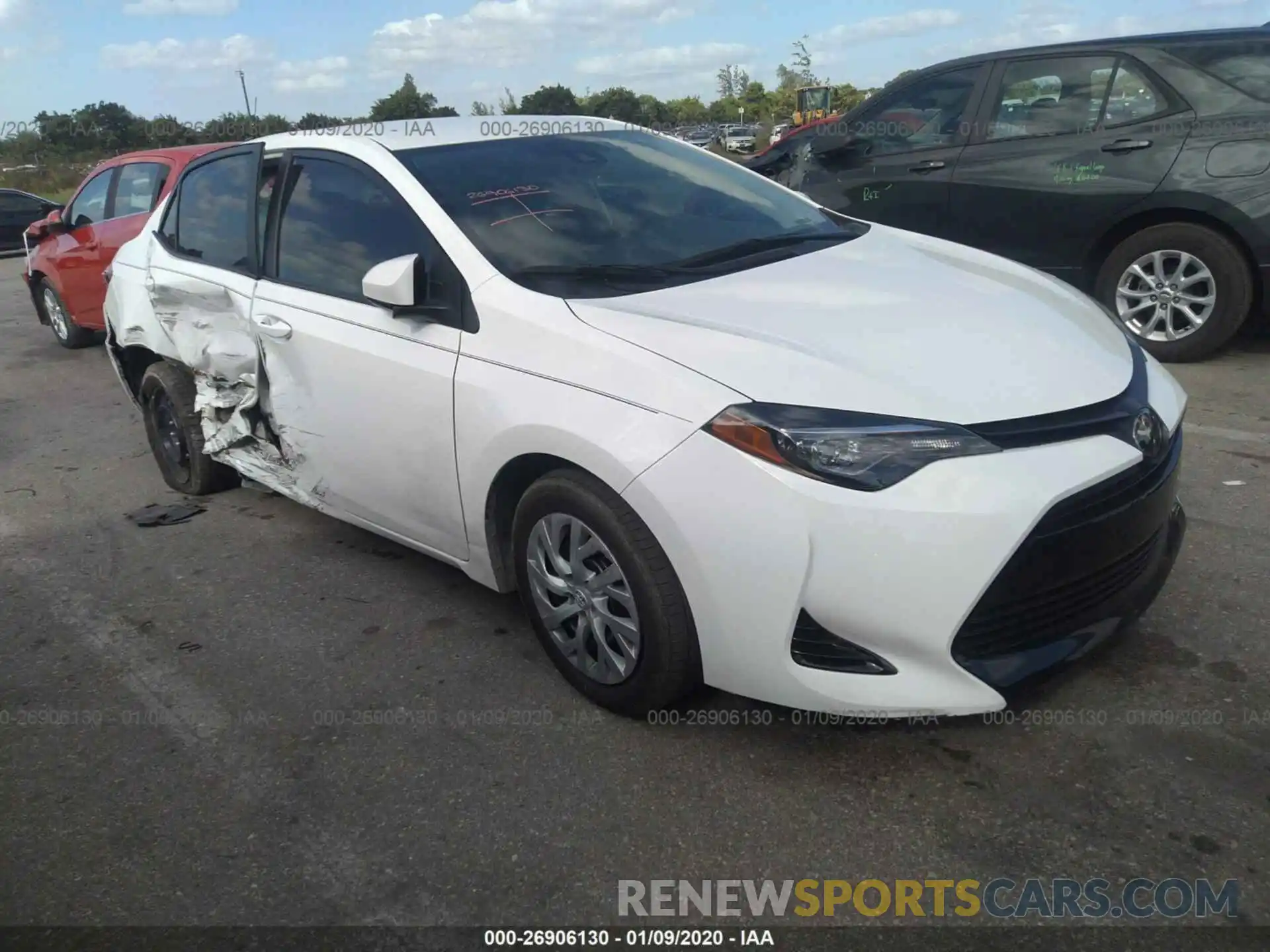 1 Photograph of a damaged car 5YFBURHE2KP866664 TOYOTA COROLLA 2019