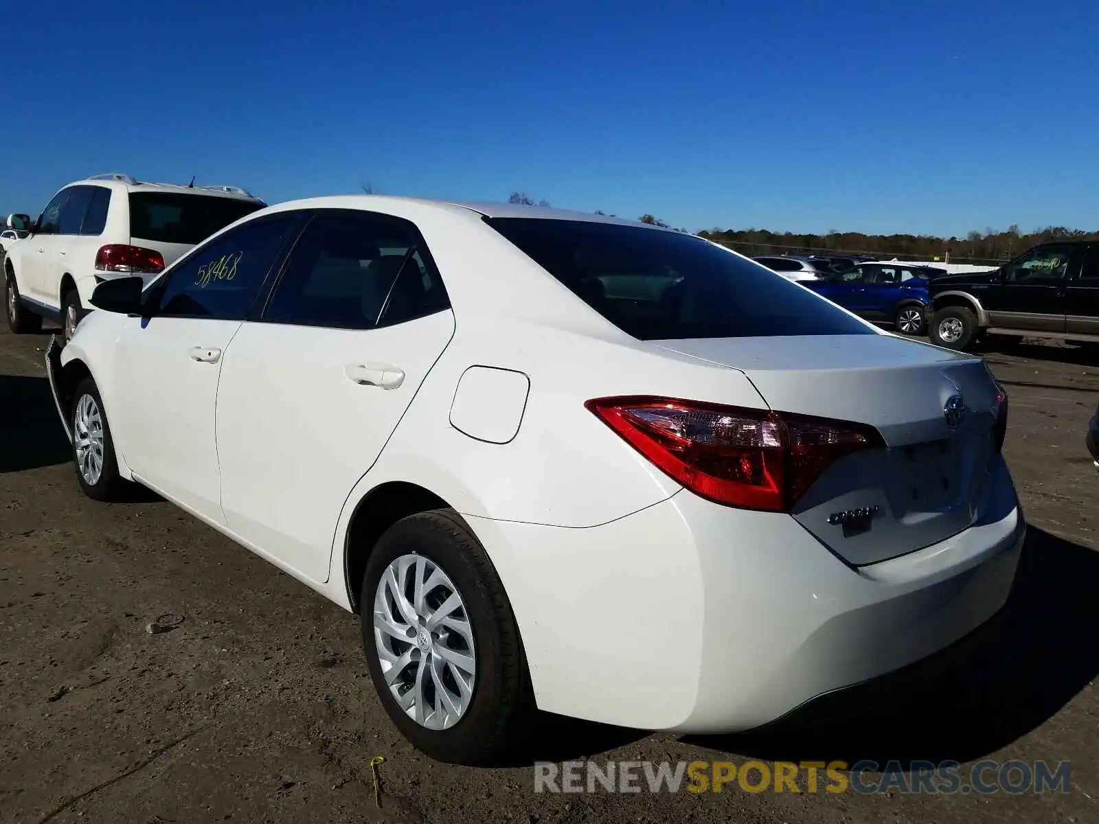 3 Photograph of a damaged car 5YFBURHE2KP867684 TOYOTA COROLLA 2019