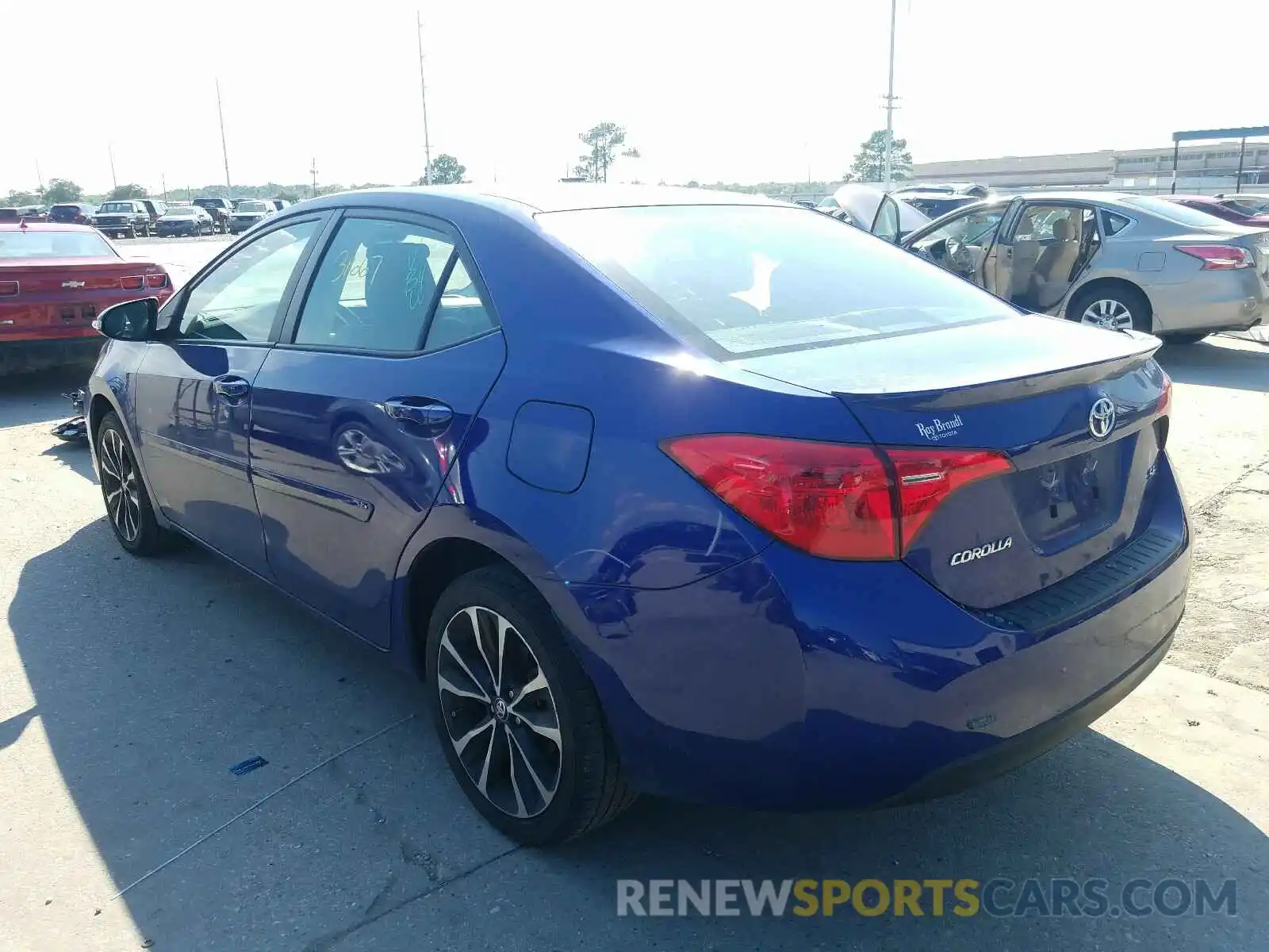 3 Photograph of a damaged car 5YFBURHE2KP870200 TOYOTA COROLLA 2019