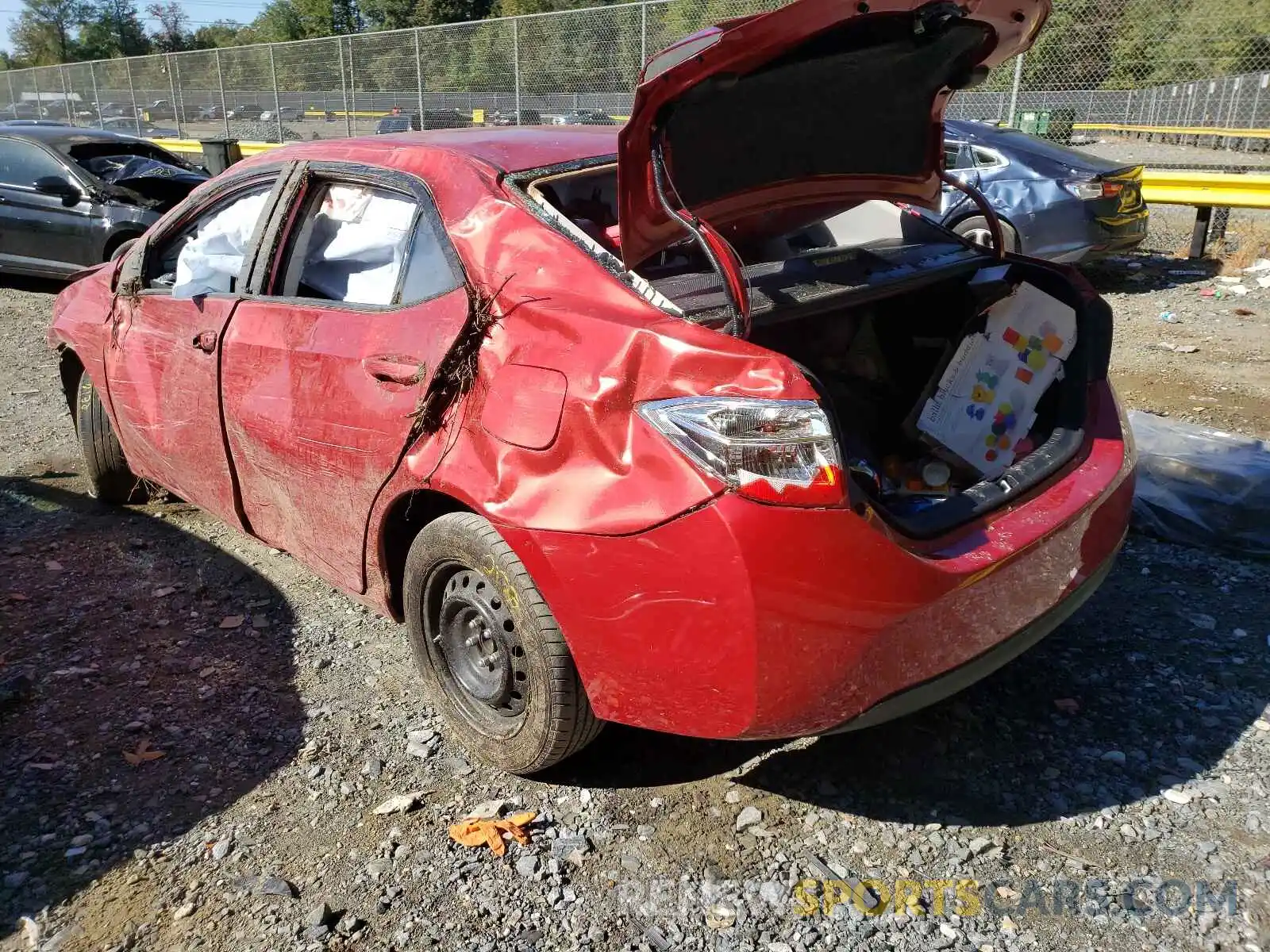 3 Photograph of a damaged car 5YFBURHE2KP870326 TOYOTA COROLLA 2019