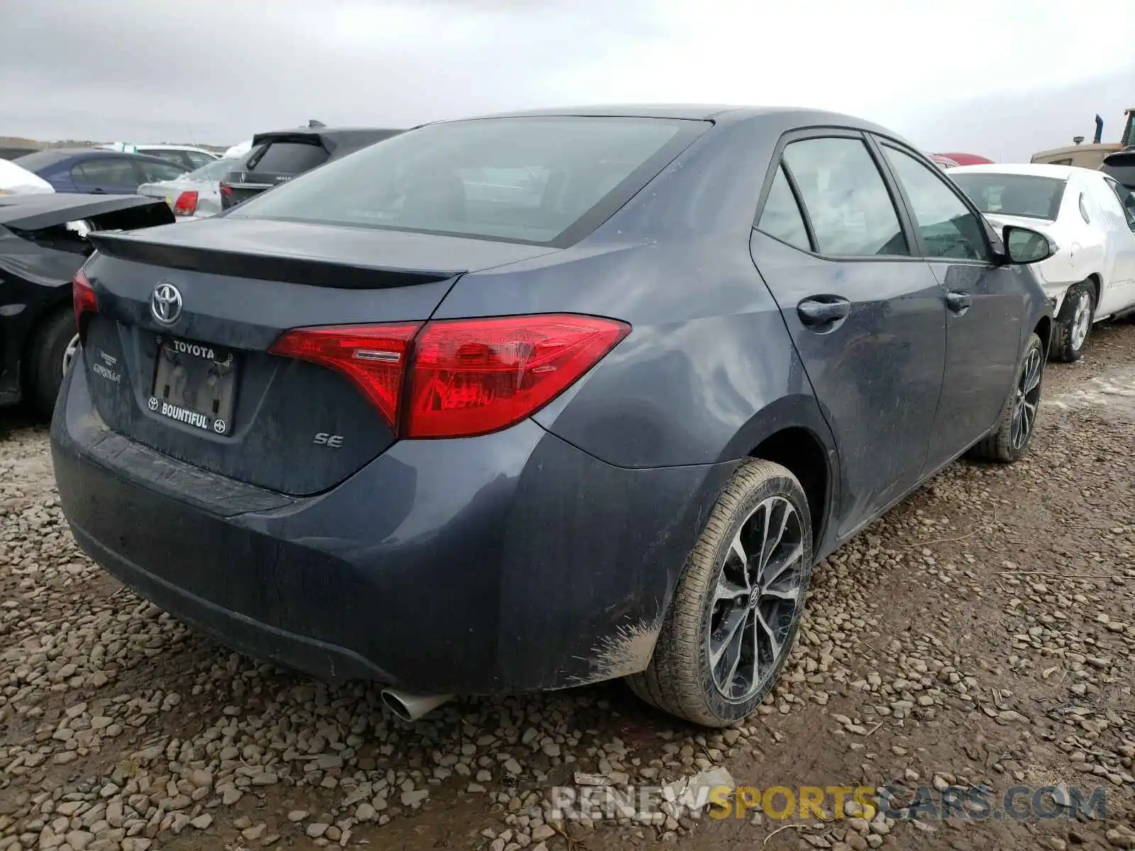 4 Photograph of a damaged car 5YFBURHE2KP870424 TOYOTA COROLLA 2019