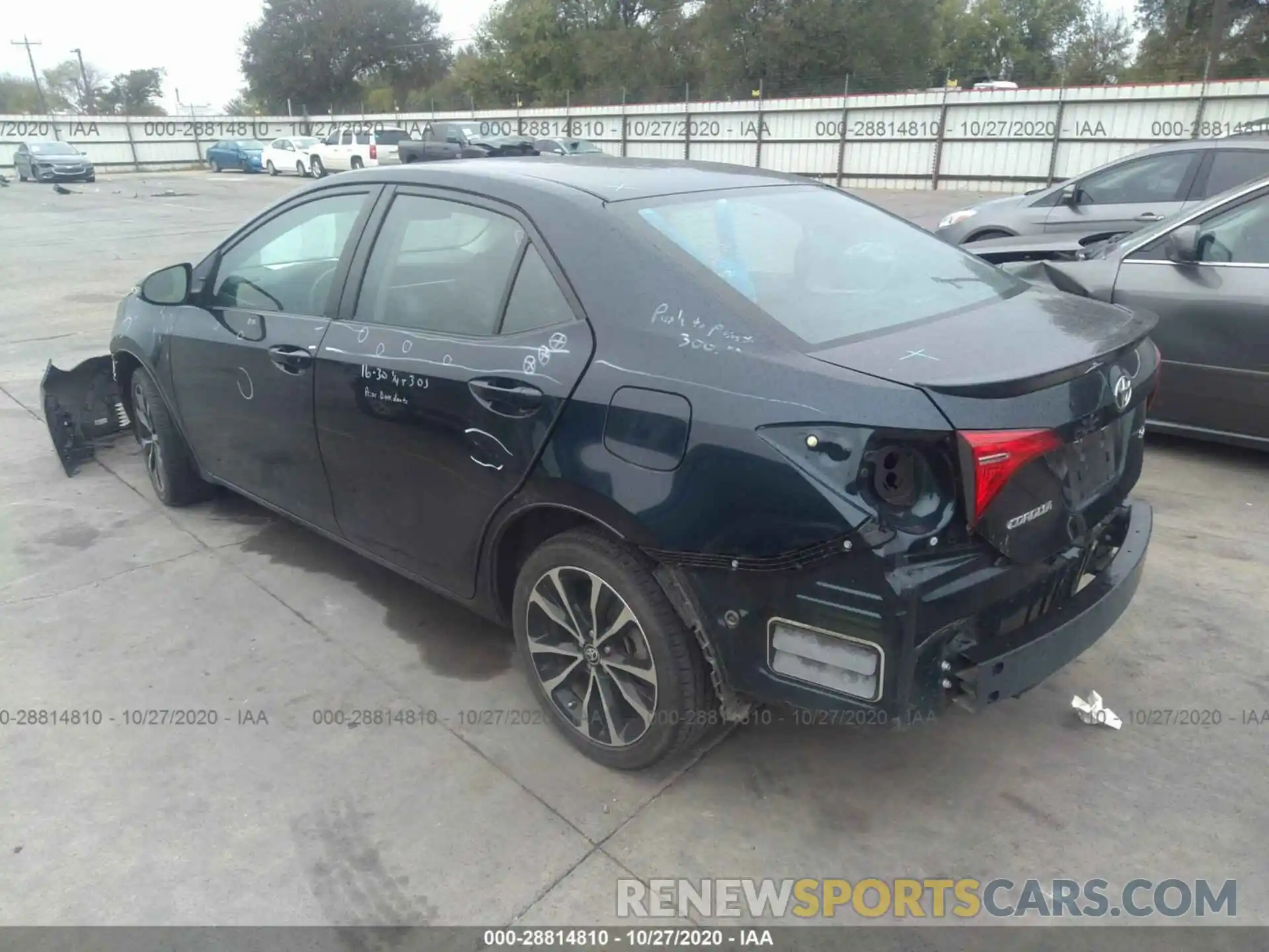 3 Photograph of a damaged car 5YFBURHE2KP870472 TOYOTA COROLLA 2019