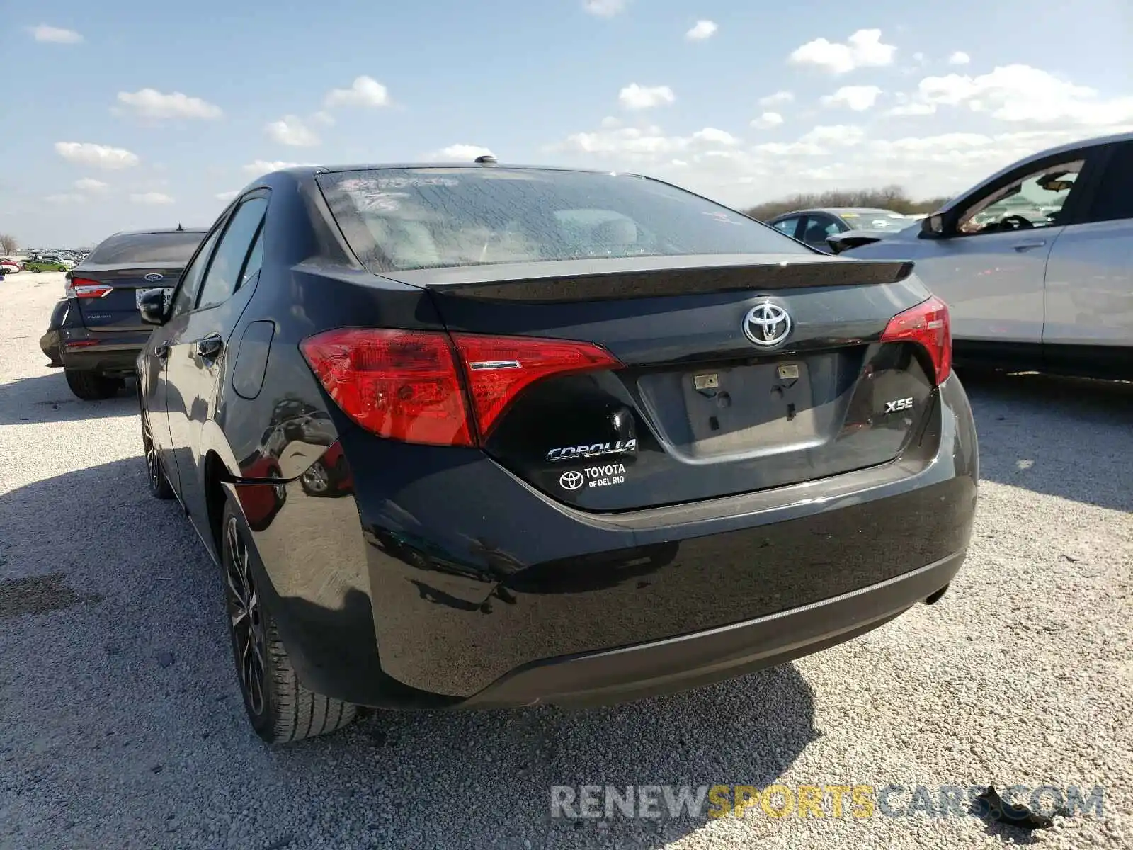 3 Photograph of a damaged car 5YFBURHE2KP870651 TOYOTA COROLLA 2019