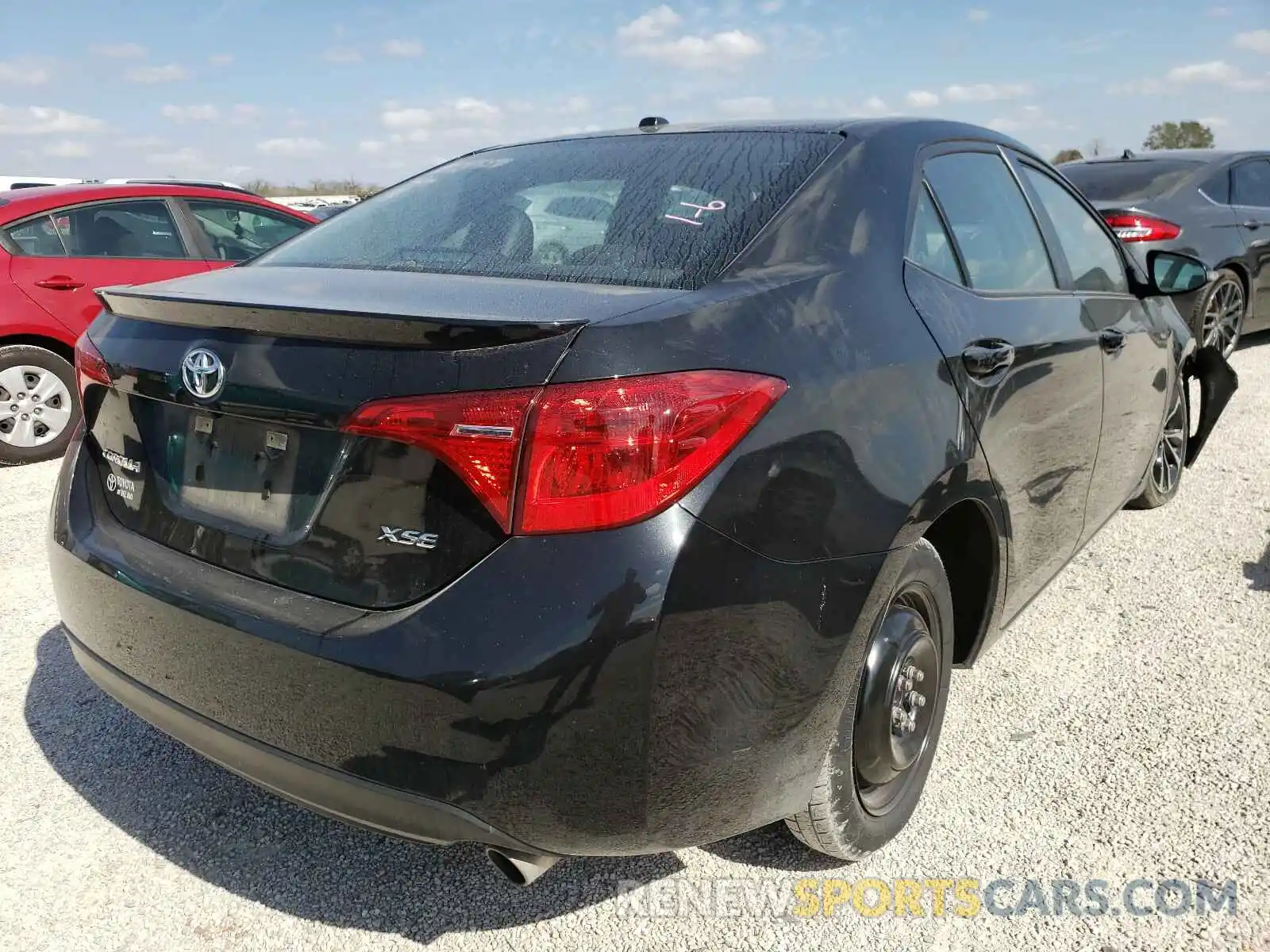 4 Photograph of a damaged car 5YFBURHE2KP870651 TOYOTA COROLLA 2019