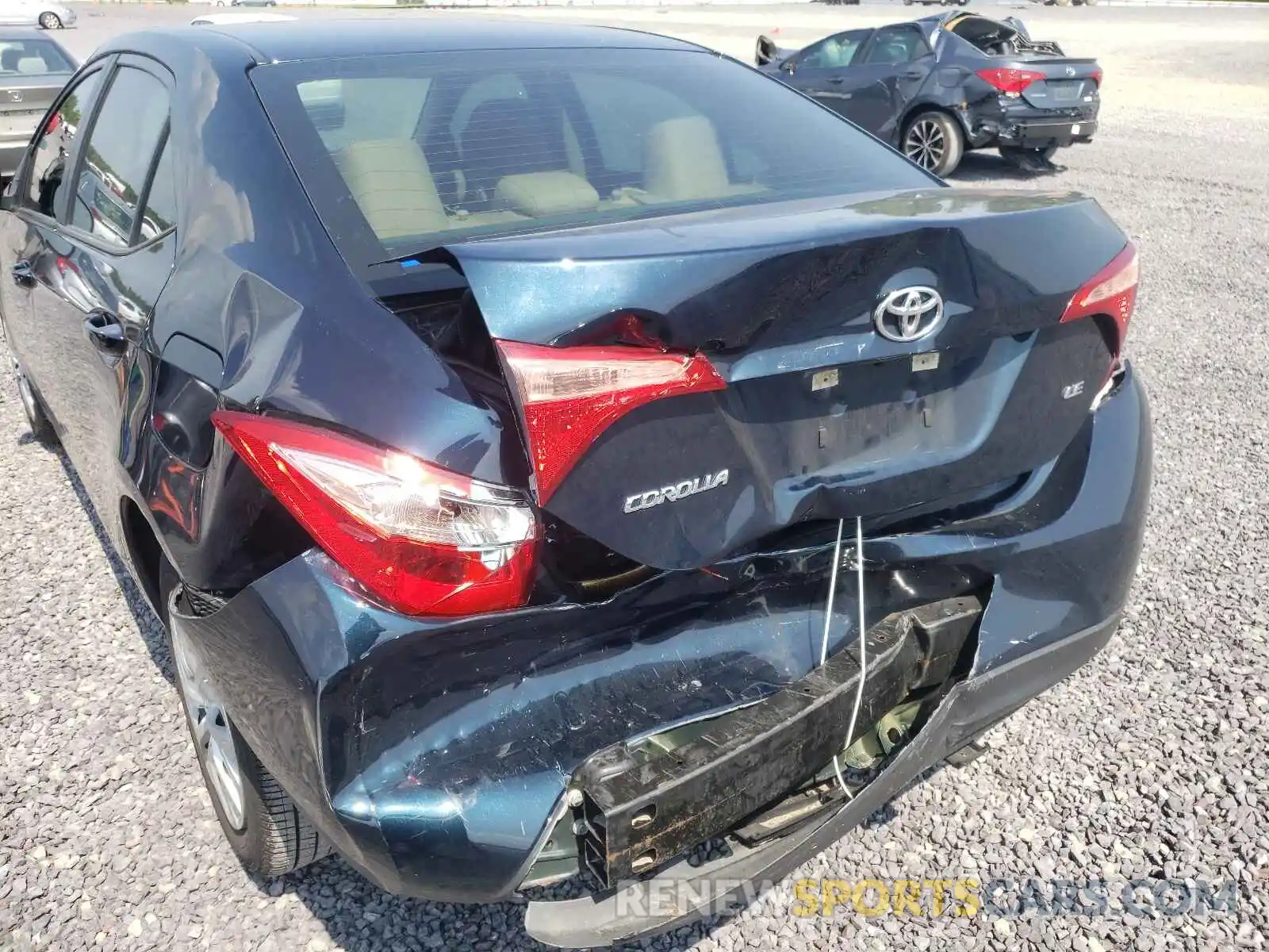 9 Photograph of a damaged car 5YFBURHE2KP871458 TOYOTA COROLLA 2019