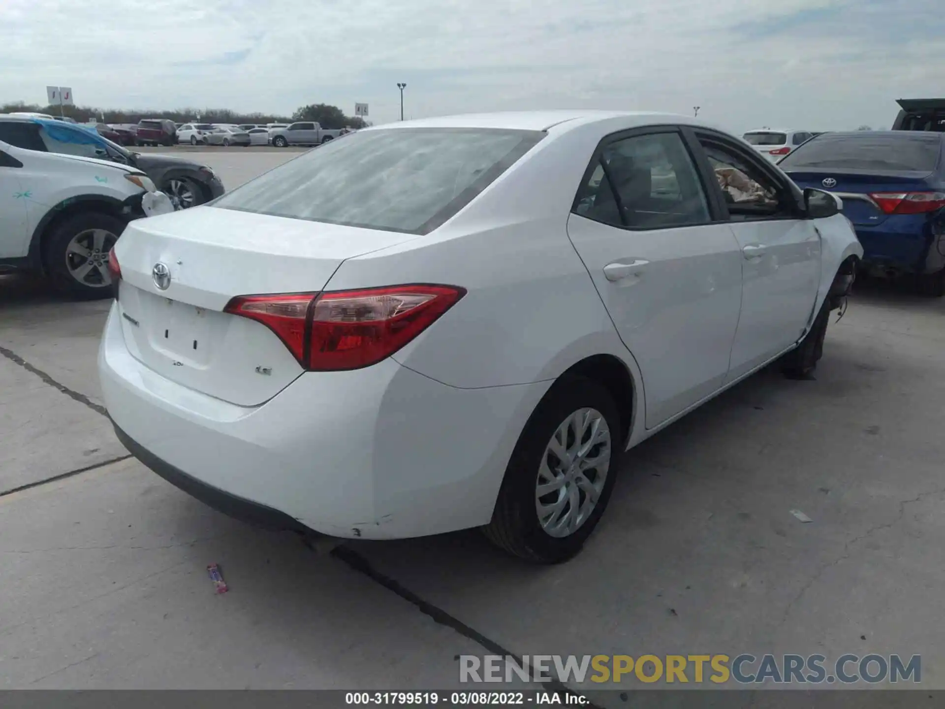 4 Photograph of a damaged car 5YFBURHE2KP871976 TOYOTA COROLLA 2019