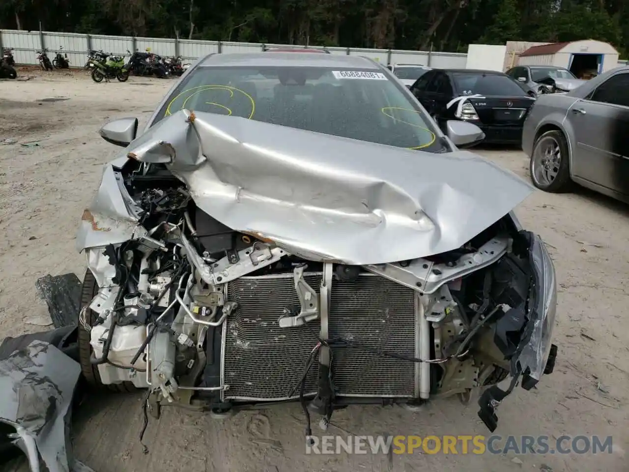 9 Photograph of a damaged car 5YFBURHE2KP872075 TOYOTA COROLLA 2019