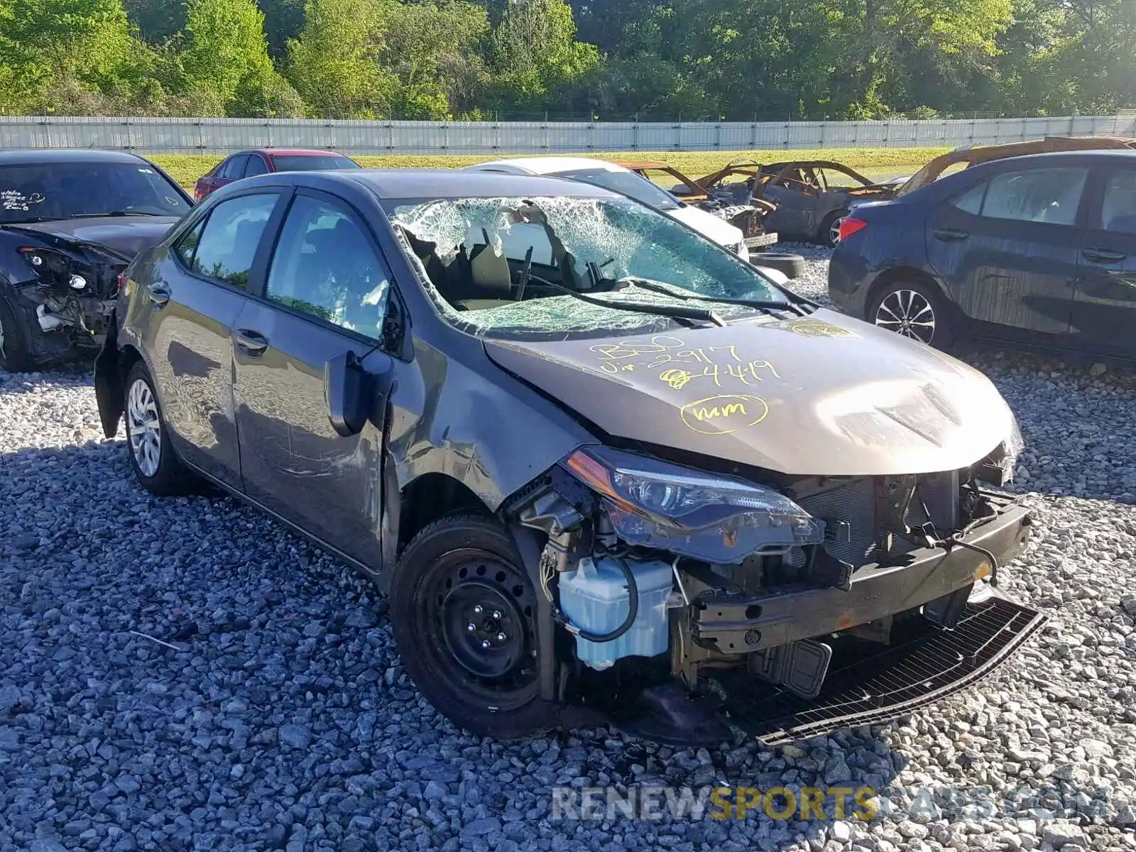 1 Photograph of a damaged car 5YFBURHE2KP872917 TOYOTA COROLLA 2019