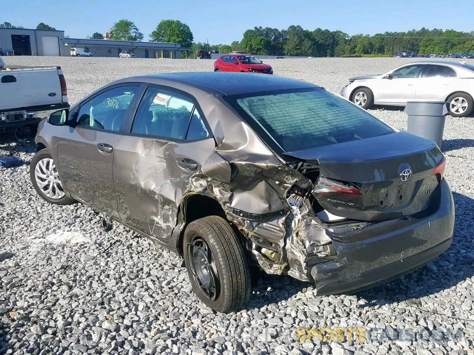 3 Photograph of a damaged car 5YFBURHE2KP872917 TOYOTA COROLLA 2019