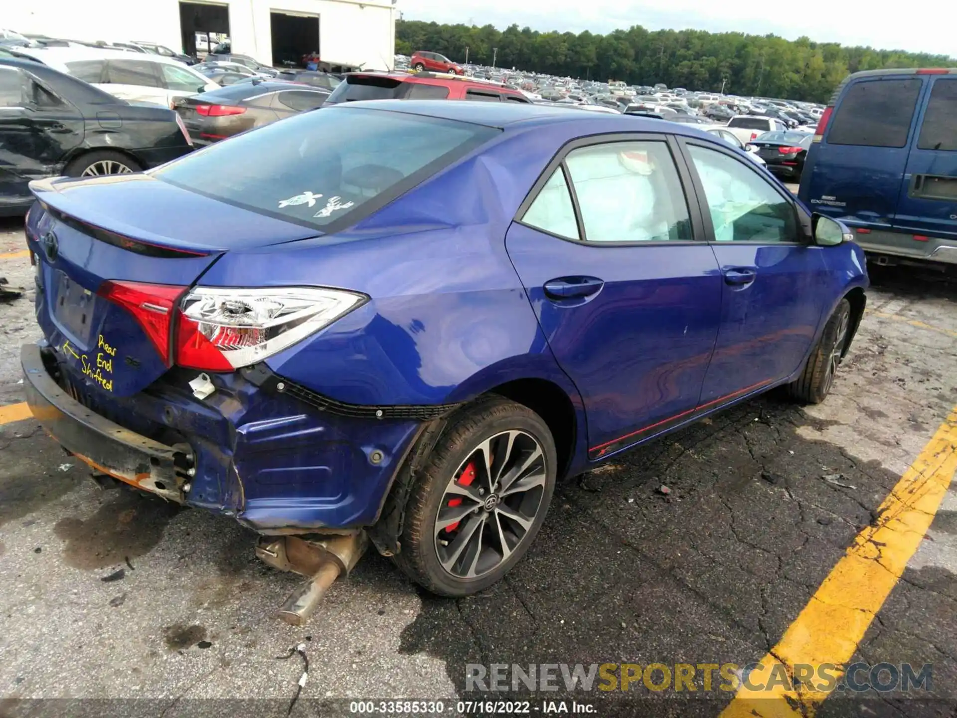 4 Photograph of a damaged car 5YFBURHE2KP873145 TOYOTA COROLLA 2019