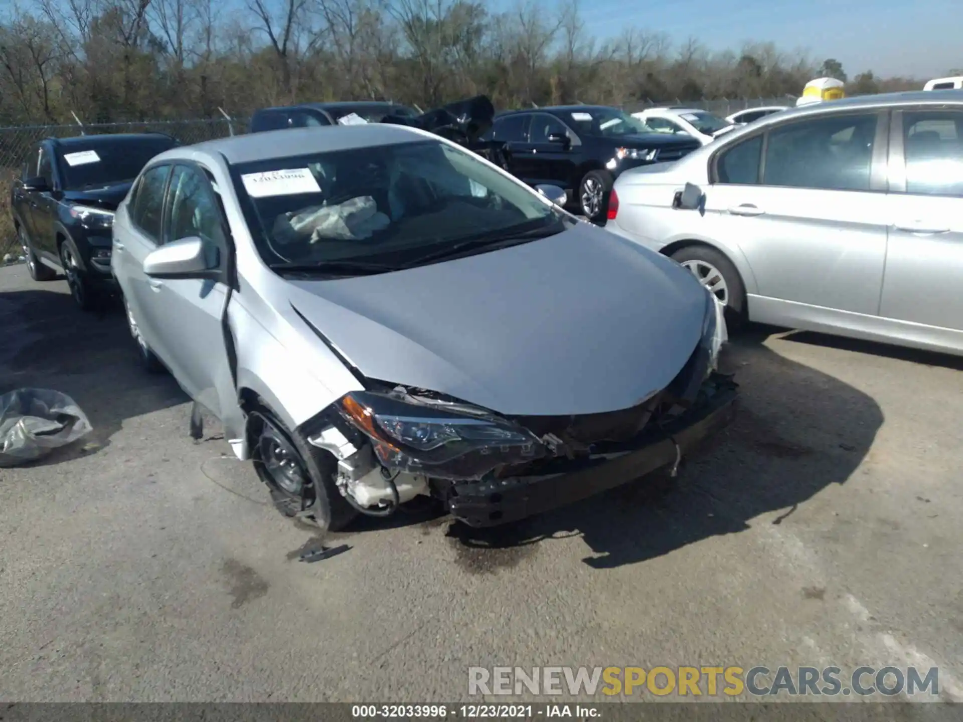 1 Photograph of a damaged car 5YFBURHE2KP873453 TOYOTA COROLLA 2019