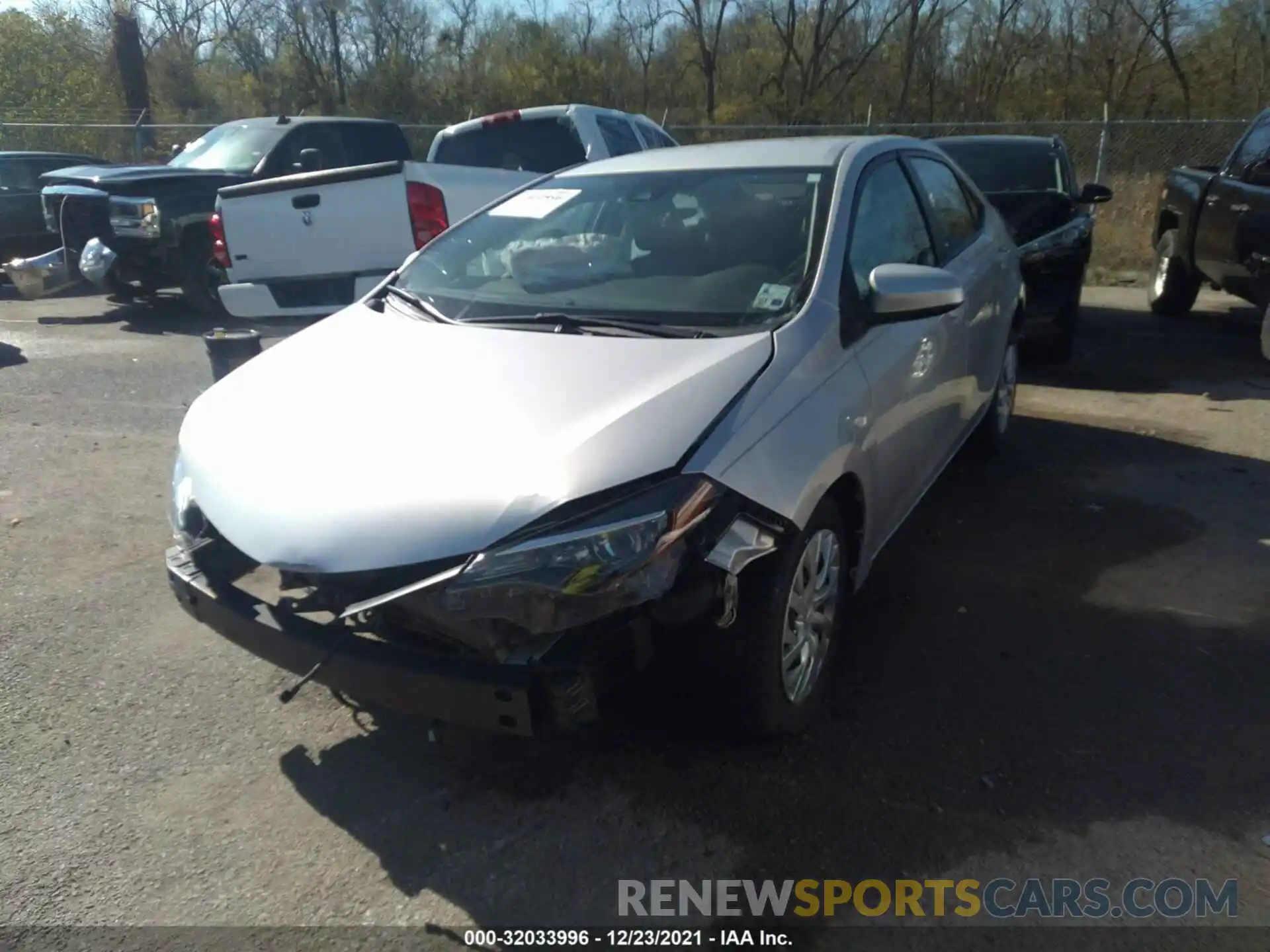 2 Photograph of a damaged car 5YFBURHE2KP873453 TOYOTA COROLLA 2019