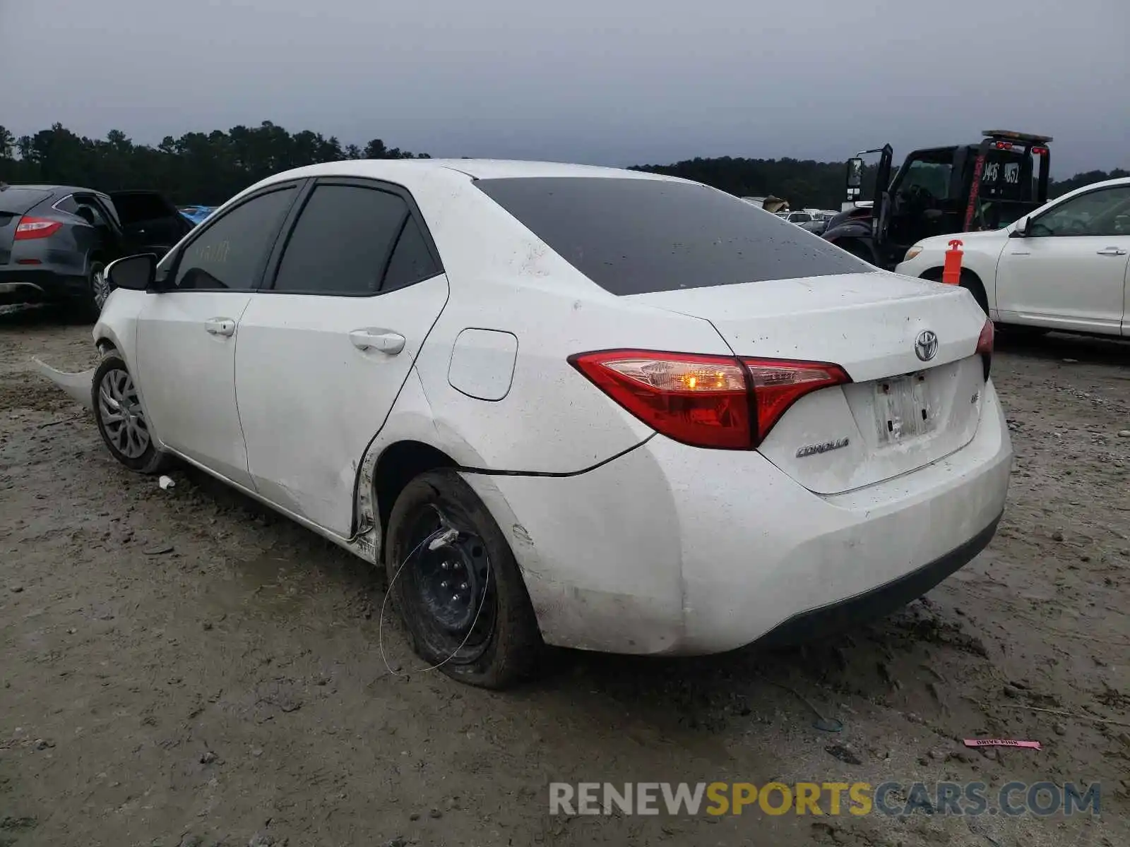 3 Photograph of a damaged car 5YFBURHE2KP874327 TOYOTA COROLLA 2019