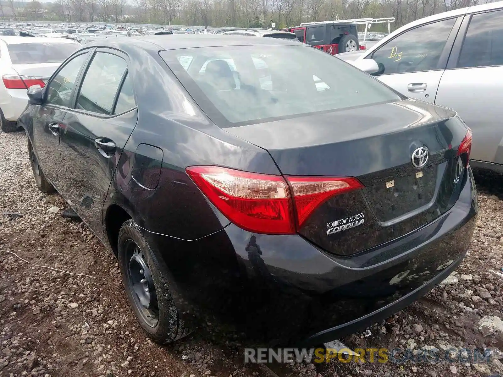 3 Photograph of a damaged car 5YFBURHE2KP874473 TOYOTA COROLLA 2019