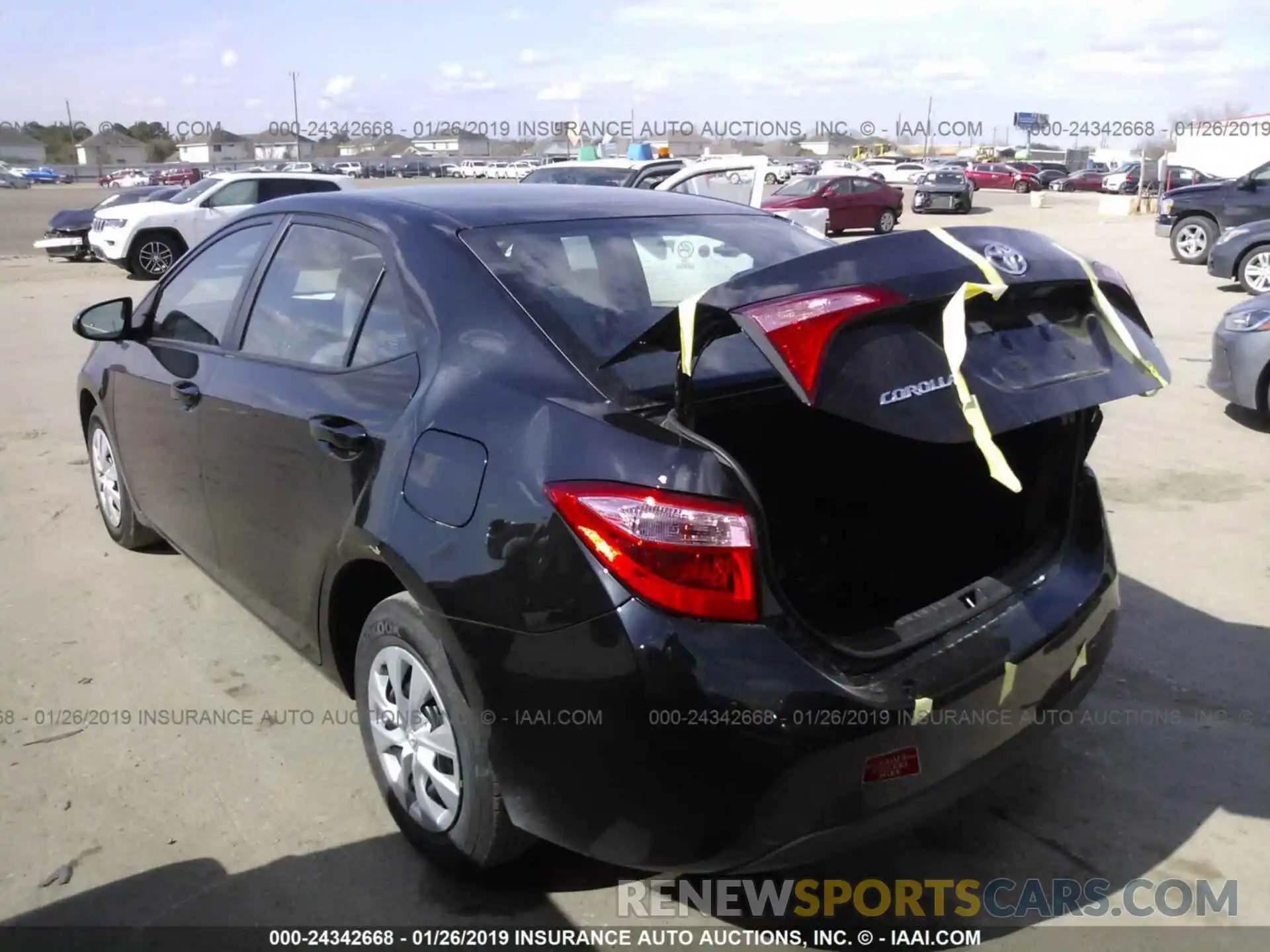 3 Photograph of a damaged car 5YFBURHE2KP875171 TOYOTA COROLLA 2019