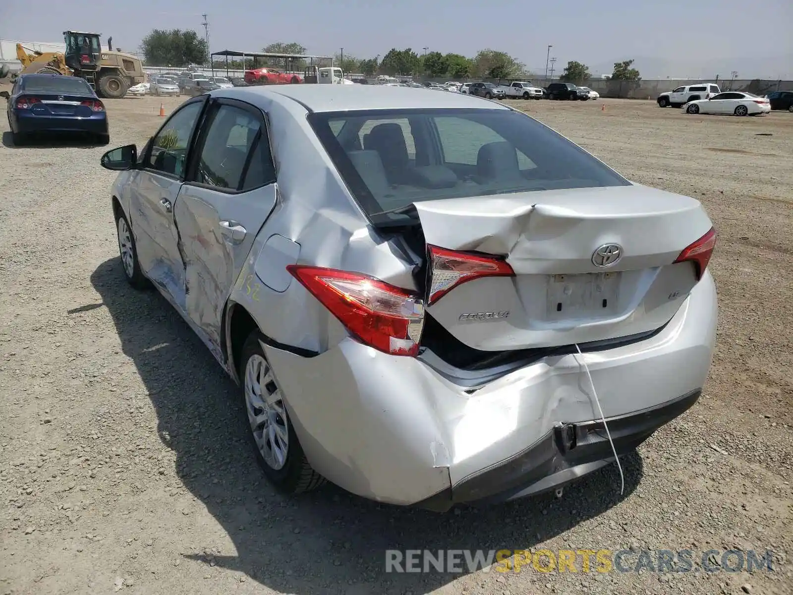 3 Photograph of a damaged car 5YFBURHE2KP875364 TOYOTA COROLLA 2019